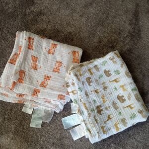 Aden + Anais lot of two swaddle blankets tiger and jungle print